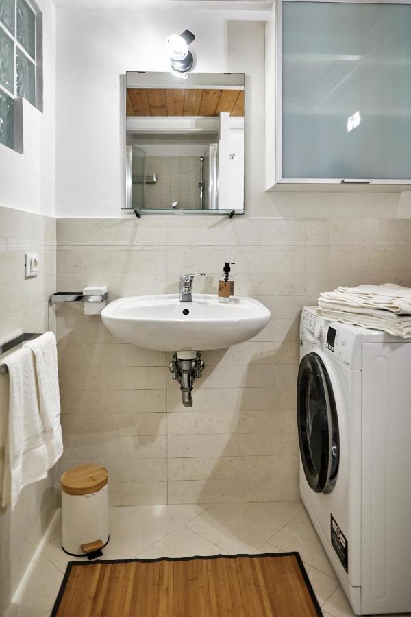 הוילה פאנו Loft Del Porto מראה חיצוני תמונה